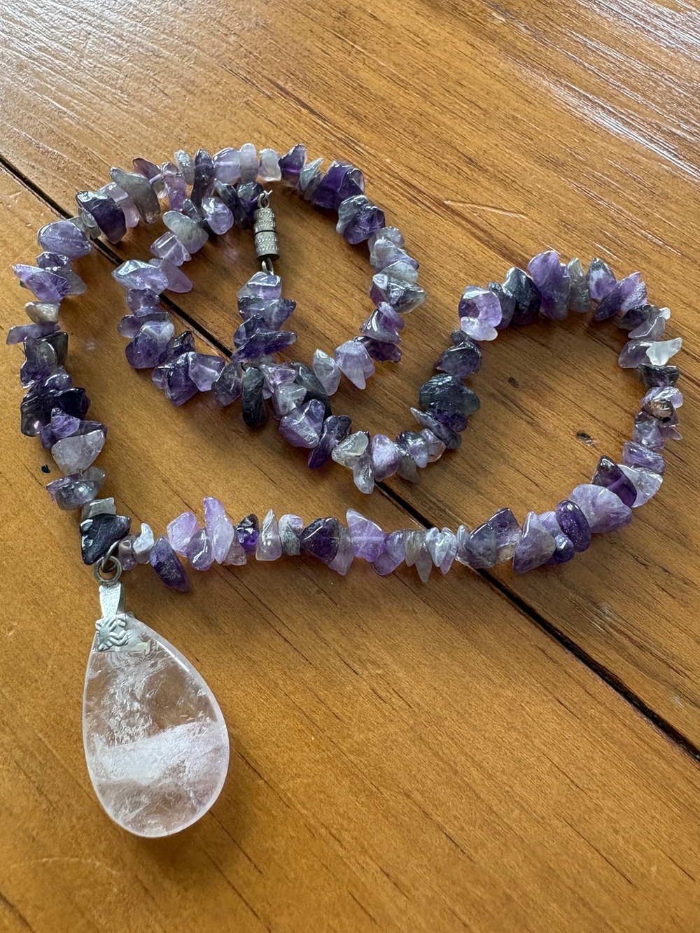 Vintage Amethyst Chip Necklace with Quartz Crystal Pendant – 17” - Picture 5 of 9